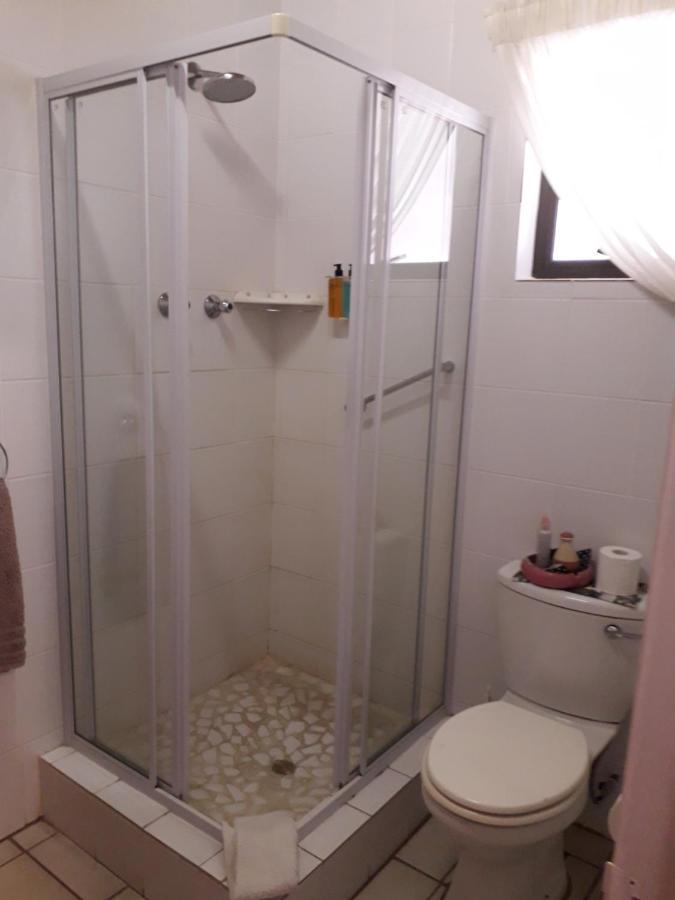 Culdesac Guesthouse Oudtshoorn Ngoại thất bức ảnh