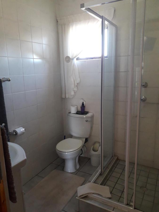 Culdesac Guesthouse Oudtshoorn Ngoại thất bức ảnh