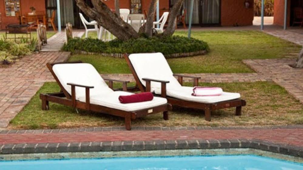 Culdesac Guesthouse Oudtshoorn Ngoại thất bức ảnh